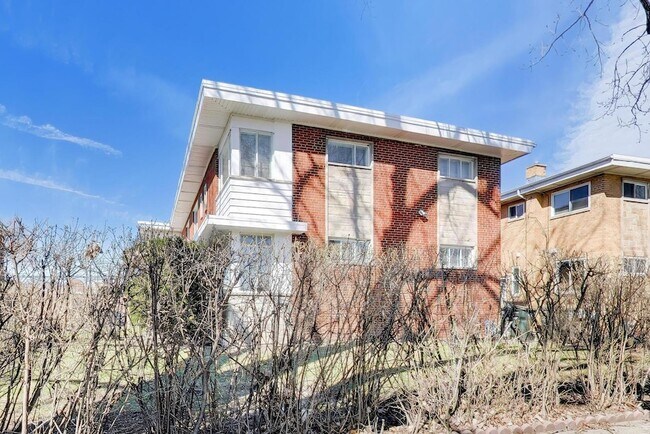 Building Photo - 4908 Carol St