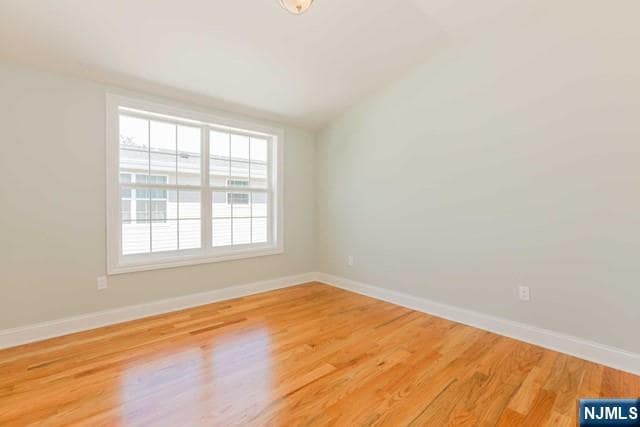 Building Photo - 301 Miller Ave
