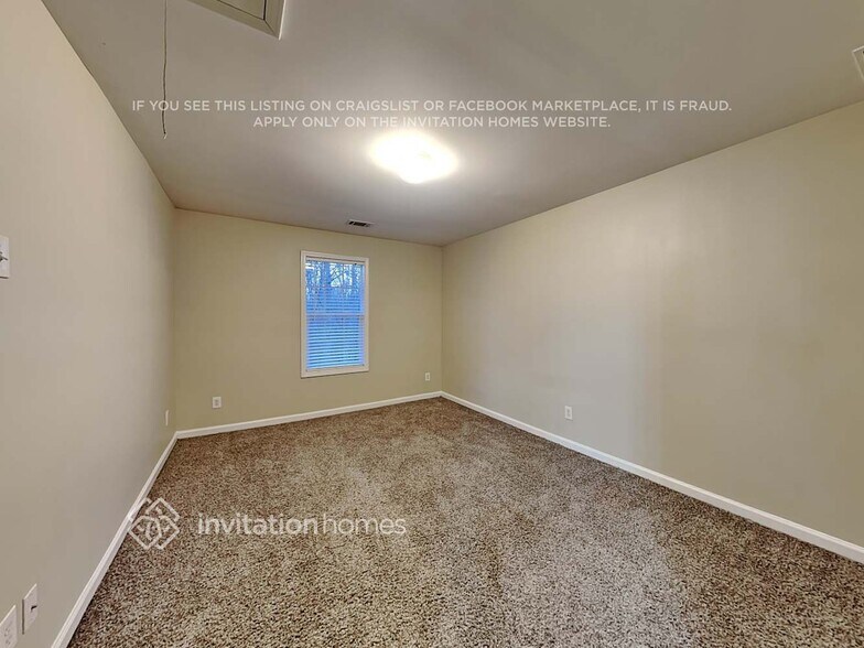 Building Photo - 3993 Rivermeade Dr SW