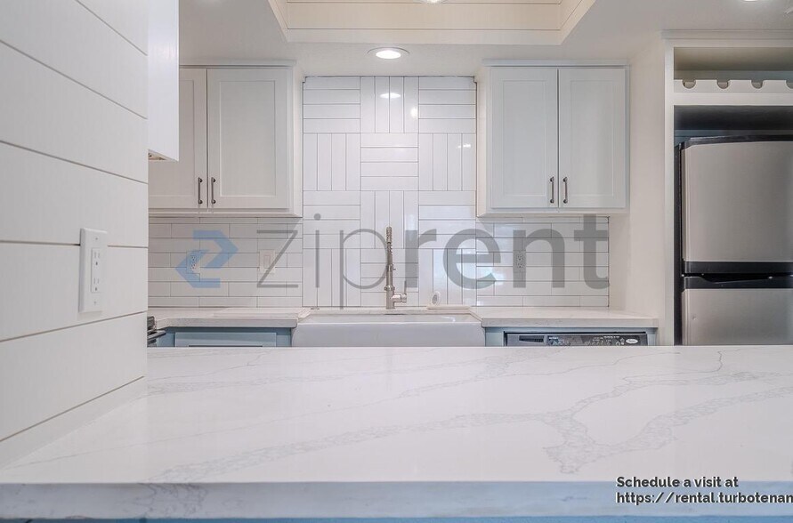 Building Photo - 14911 Wunderlich Dr