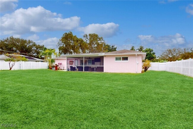 Building Photo - 1315 Morningside Dr