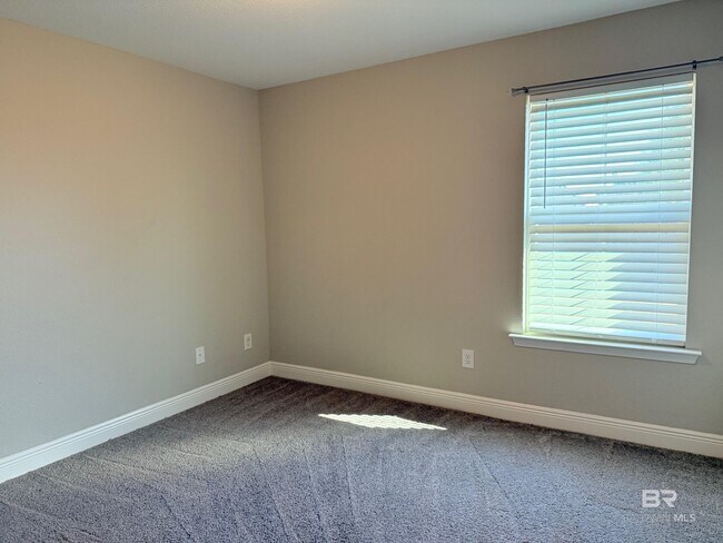 Building Photo - 21704 Asher Ln