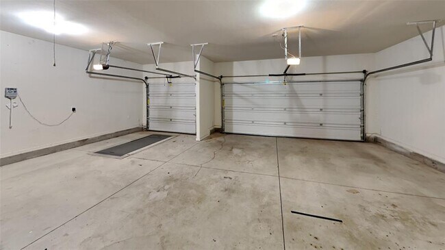 Building Photo - 6516 Bentley Dr