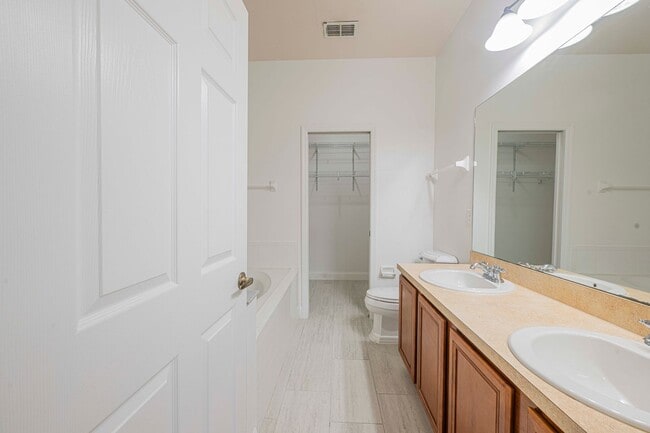 Building Photo - 3701 Titanic Cir