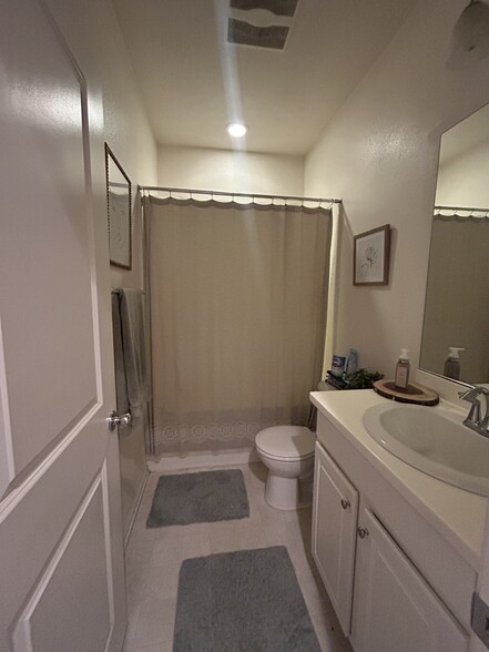 Shared bathroom with 1 other roommate - 422 W Route 66