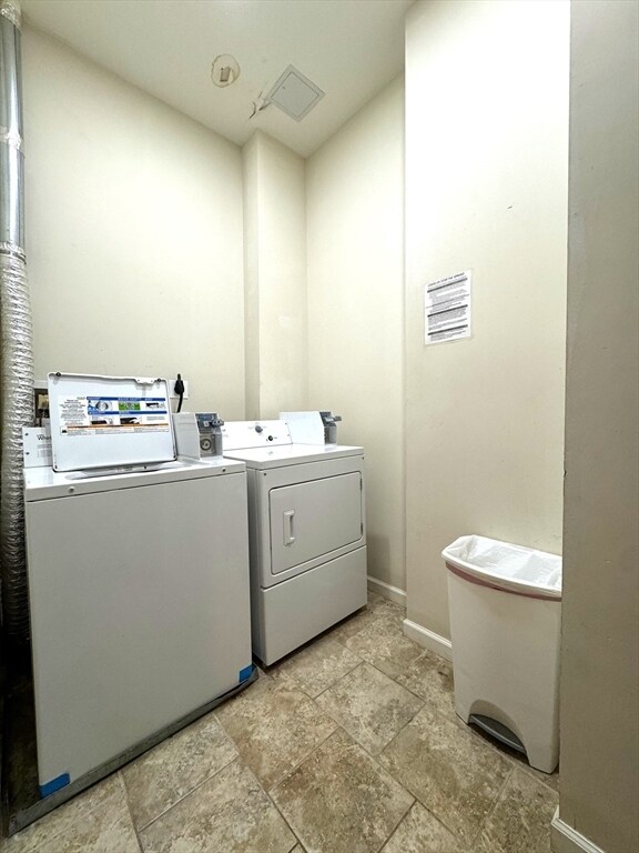 Building Photo - 3 Main St