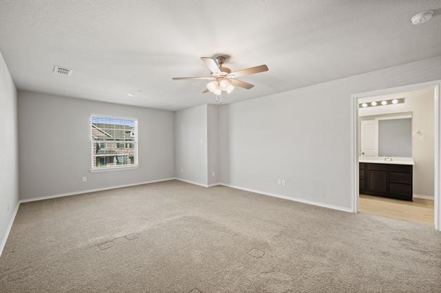 Building Photo - 3500 Brentwood Dr