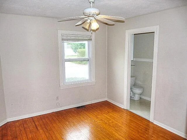 Building Photo - 921 Booth Ave