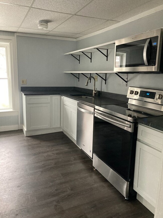 Interior Photo - 11 Park Street
