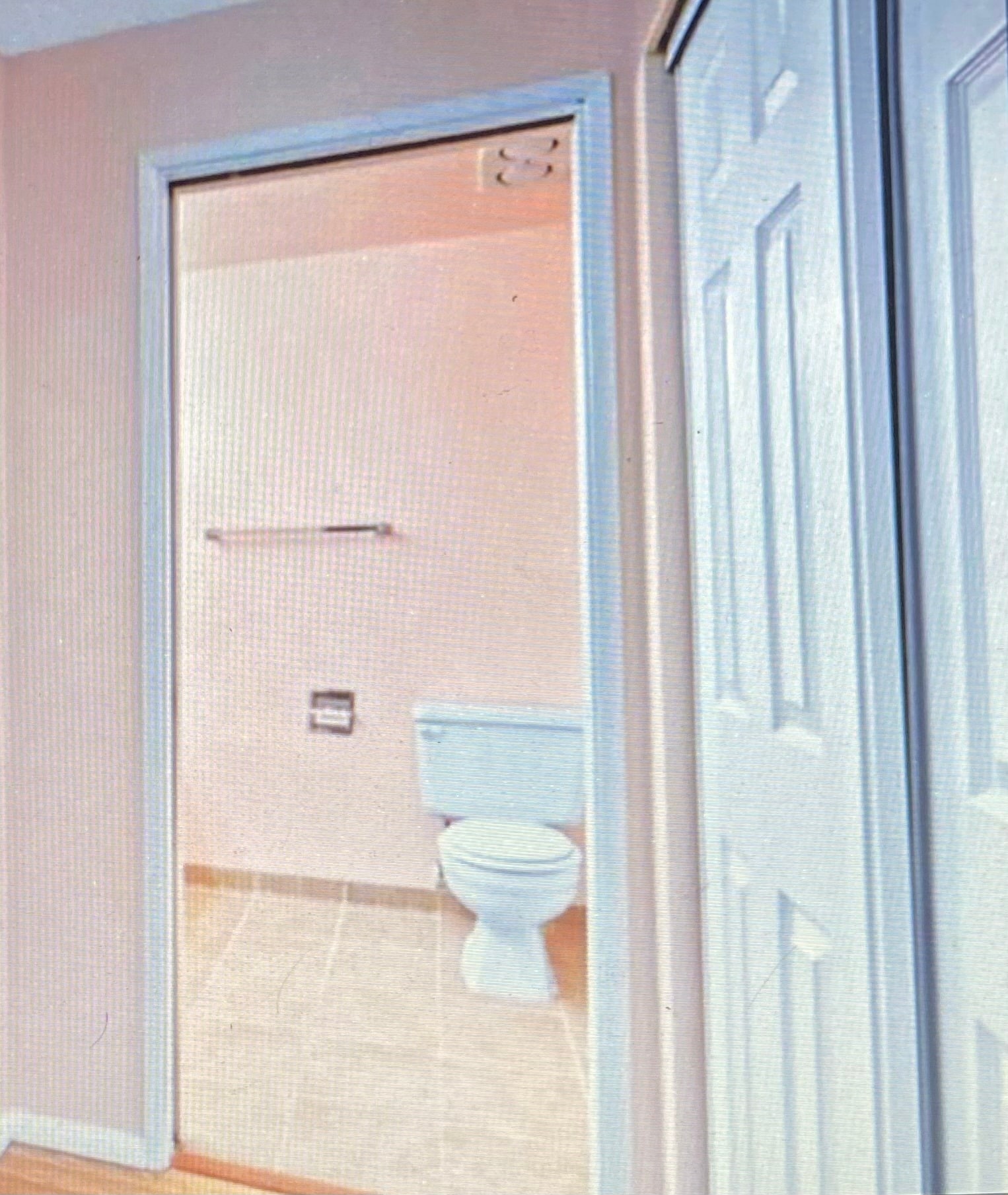 Building Photo - 15617 NE 18th St