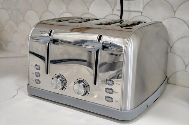 Building Photo - 10 Gulf Blvd