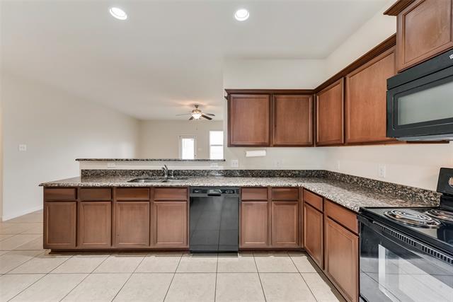 Building Photo - 2133 Sable Wood Dr
