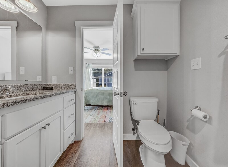 Building Photo - 3320 Robin Ln