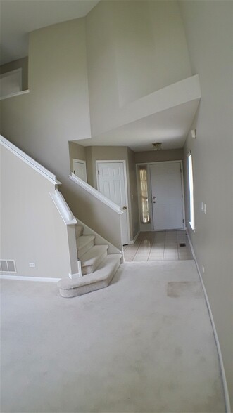 Building Photo - 2817 Adams Ct