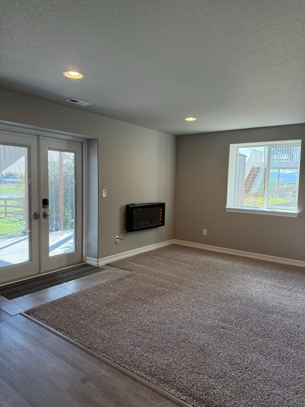 Building Photo - 5383 Homeward Dr