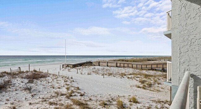 Building Photo - 769 Sundial Ct