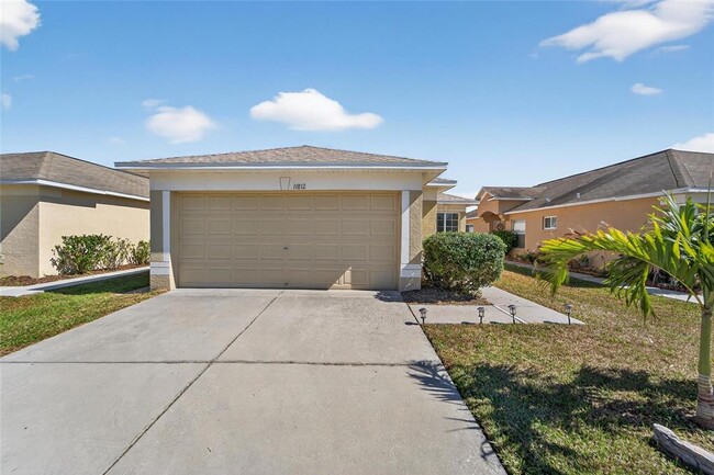 Building Photo - 11812 Lynmoor Dr