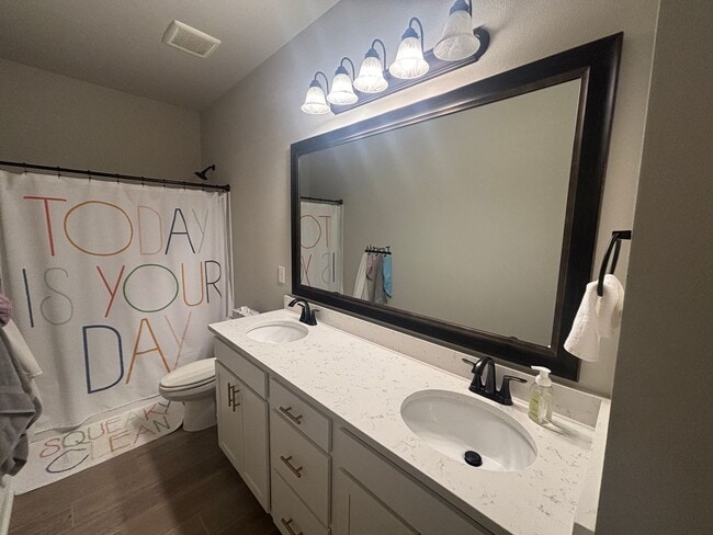 Building Photo - 17096 Avocet Dr