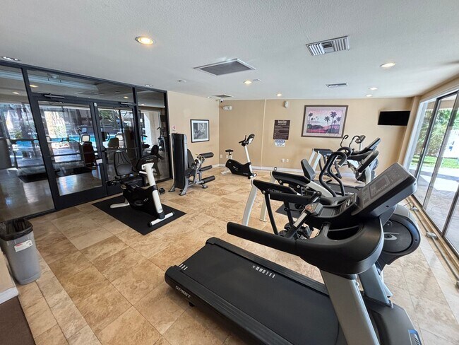 Building Photo - Gorgeous 2Bed/2Bath/2Car Garage, 2nd-Story Condo located in the West part of the valley— Enjoy Re...