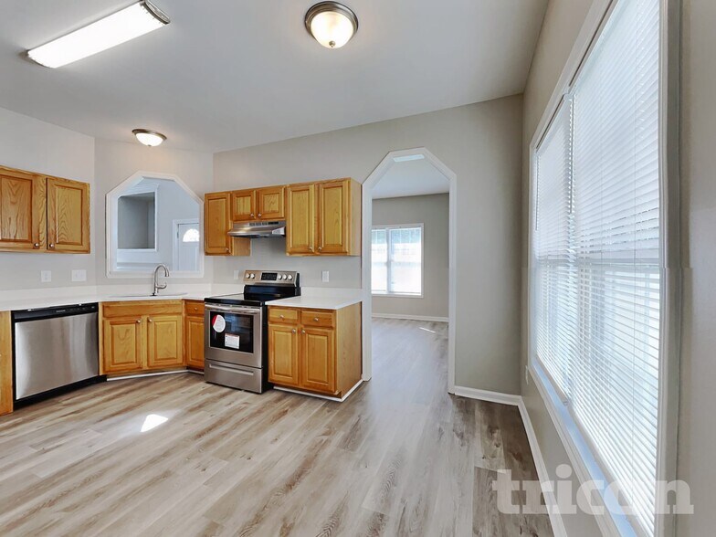 Building Photo - 5224 Anchorage Way