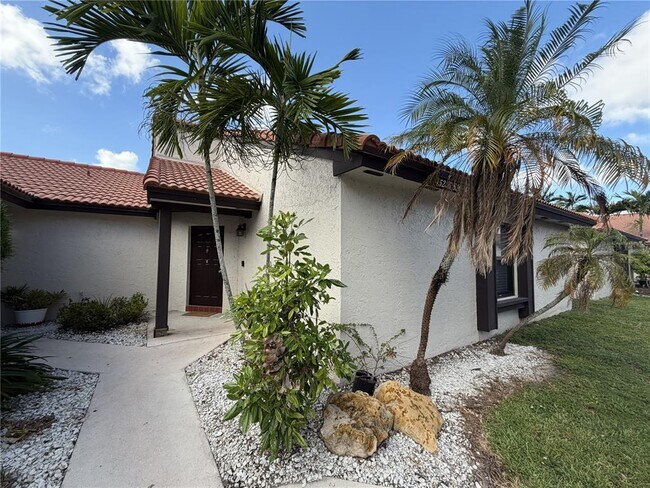 Primary Photo - 15285 SW 45th Terrace