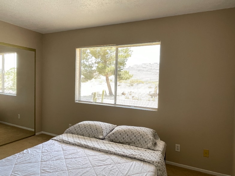 Building Photo - 62736 Terrace Dr