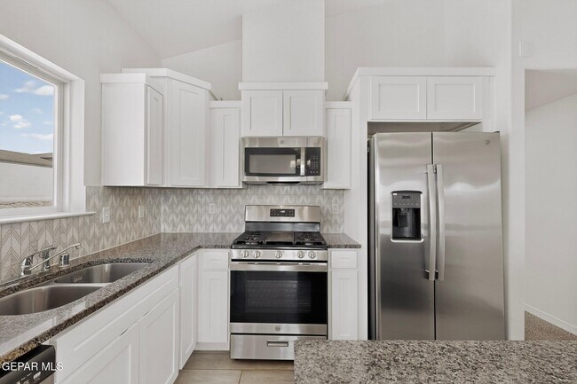 Building Photo - 14321 Chris Zingo Ln
