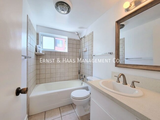 Building Photo - 333 Junipero Ave