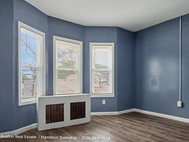 Building Photo - 1275 Hamilton Ave