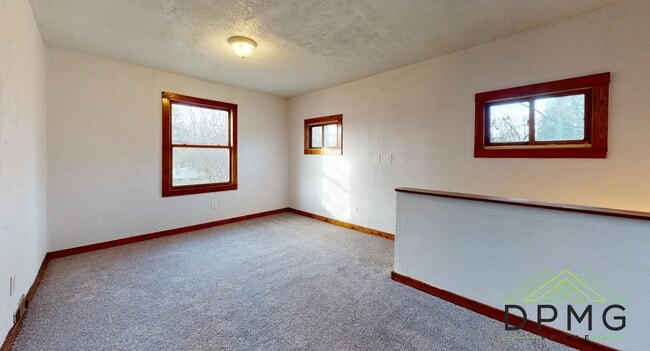 Building Photo - 2915 S Catherine St