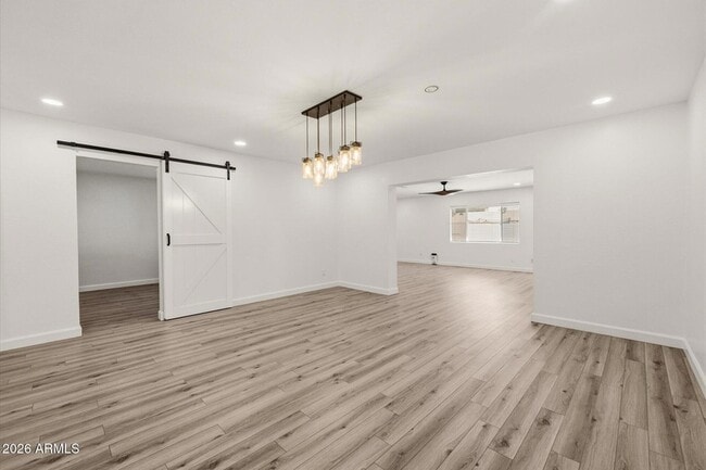 Building Photo - 2219 N 74th Pl