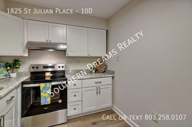 Building Photo - 1825 St Julian Pl