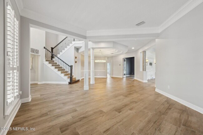 Building Photo - 1842 Paradise Moorings Blvd