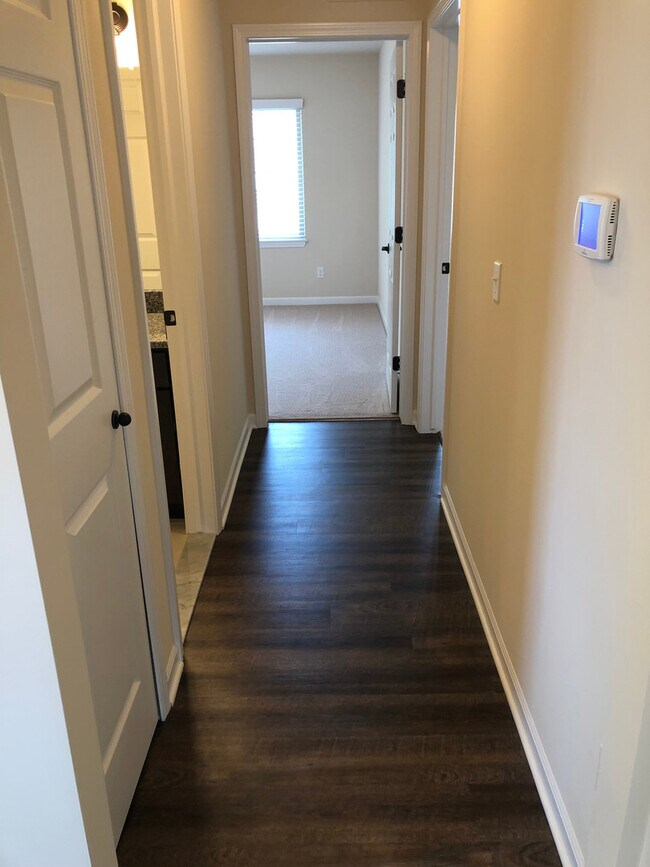 Building Photo - 8171 Promenade Dr
