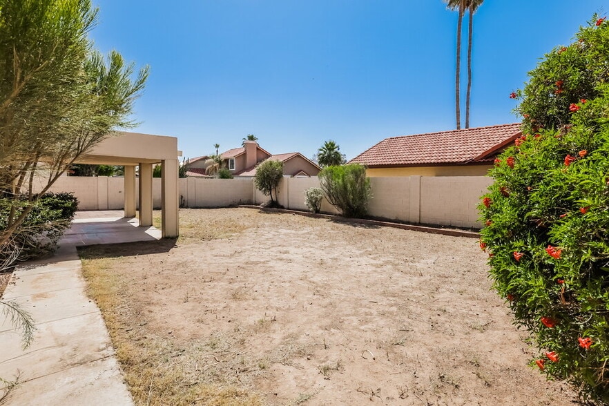 Building Photo - 7127 W Morrow Dr
