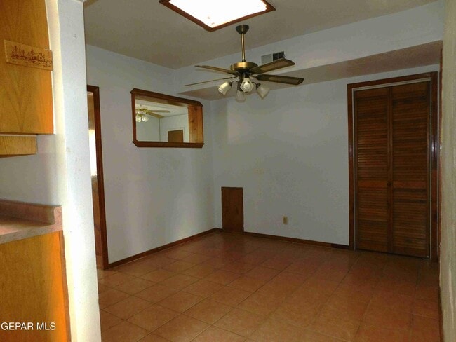 Building Photo - 7423 Mojave Dr