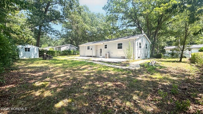 Building Photo - 3121 Richmond Ave