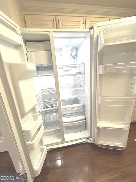 Building Photo - 305 Carriage Chase