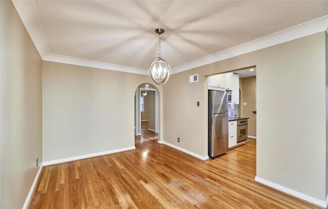Building Photo - 1120 Terrace Dr