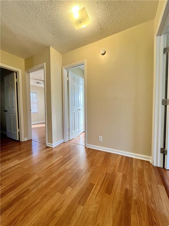 Building Photo - 3888 York Pl