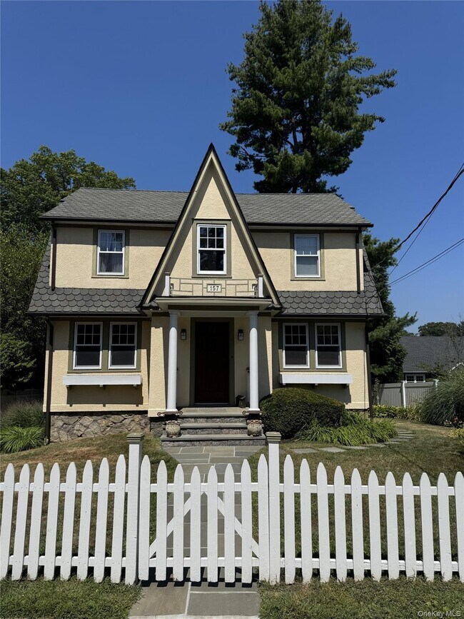Primary Photo - 157 Rockland Ave