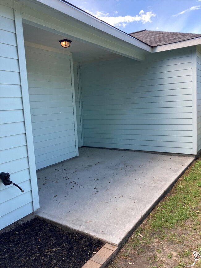 Building Photo - 1018 Homer St