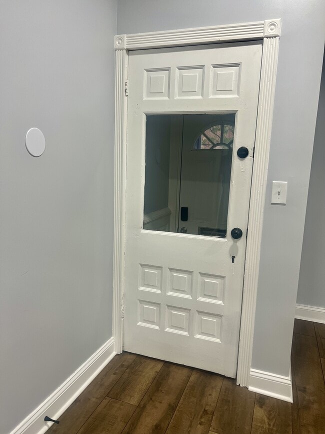 Building Photo - 2431 McElderry St