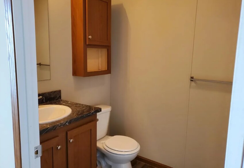 Building Photo - 81 Quail Ct