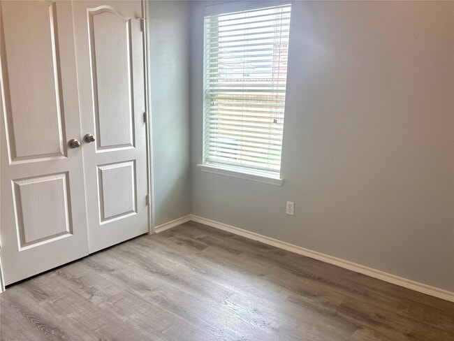Building Photo - 2519 Kildeer Ct