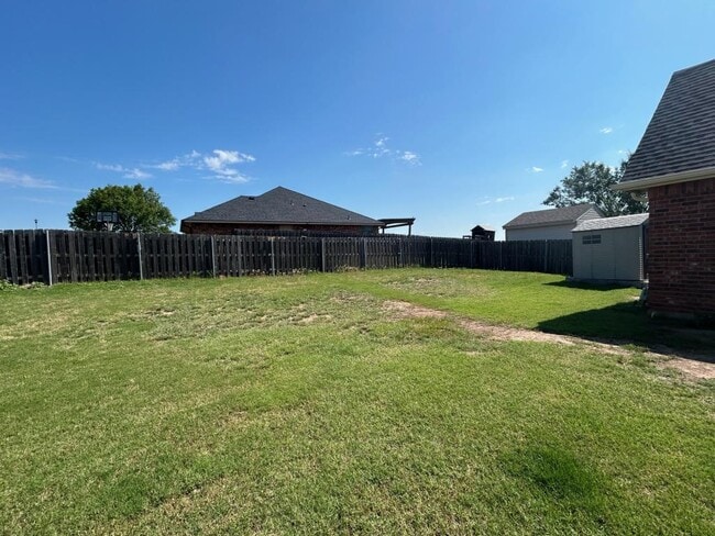 Building Photo - 5102 NE Haddington Pl