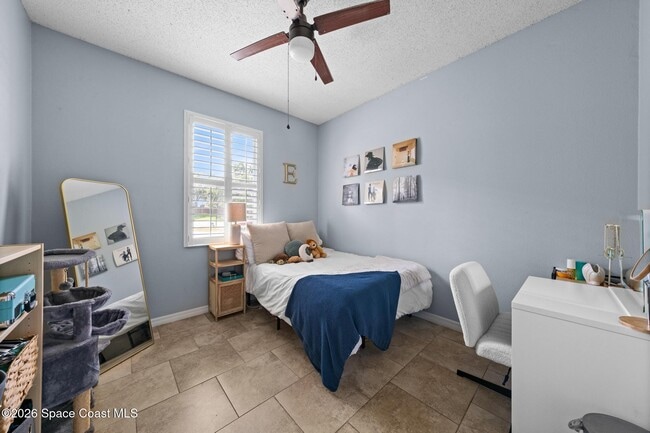 Building Photo - 1850 Emerald Green Cir