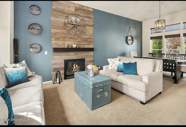 Building Photo - 2547 Blackberry Loop