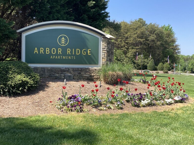 Arbor Ridge 7 Woodstream Ln Greensboro NC 27410 Apartment Finder