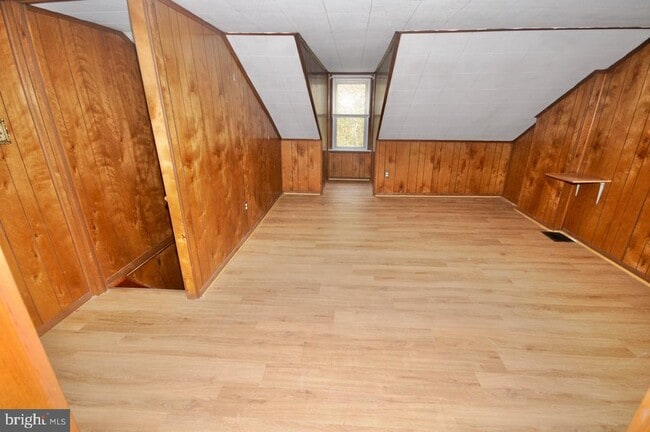 Building Photo - 149 2nd Ave
